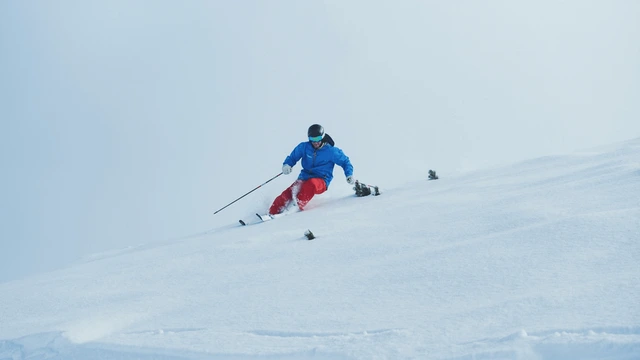 Angst am Hang: Psychologische Barrieren beim Skifahren
